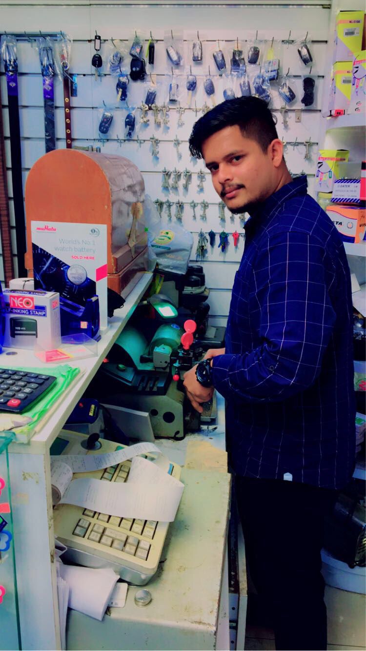 Duplicate Key Maker Dubai (Only at Shop) Call Us at 0504092786