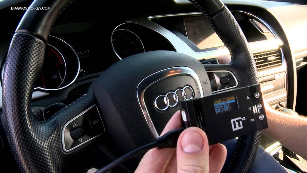 Programming Car Keys Expert Locksmith in Pacifica Area 24/7