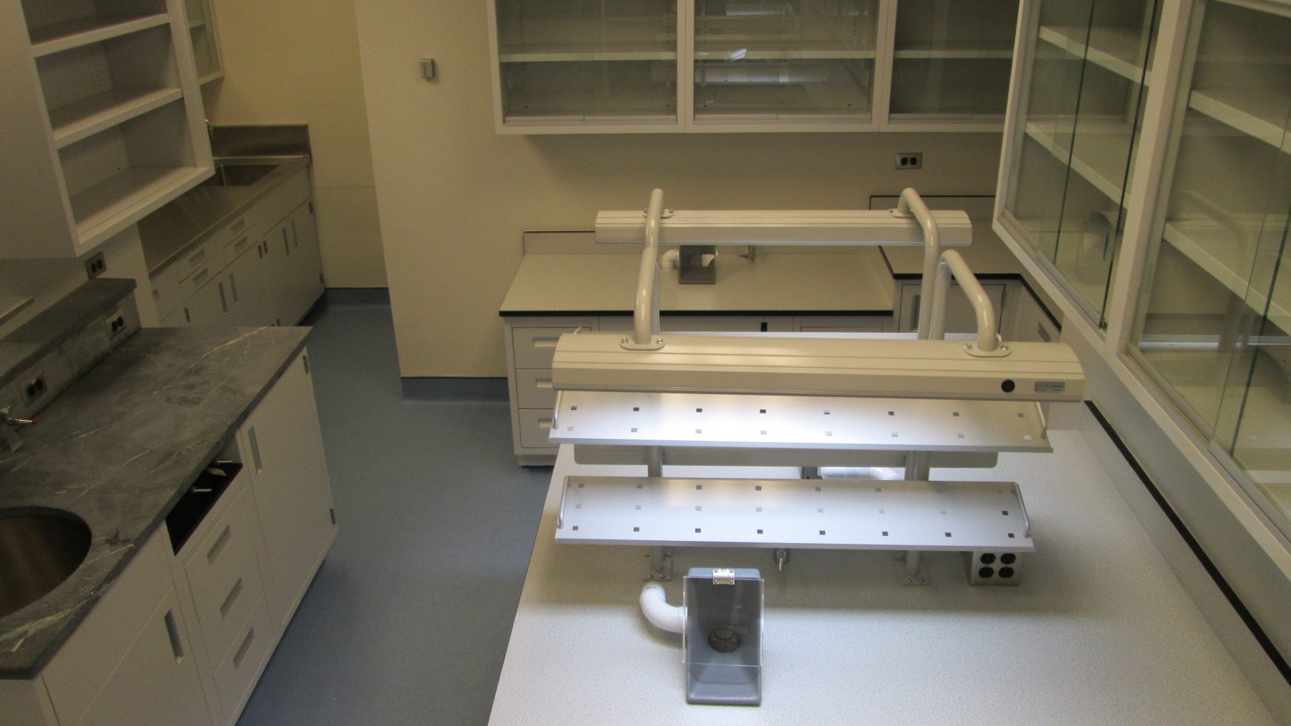 Dental Lab Workstation LOC Scientific