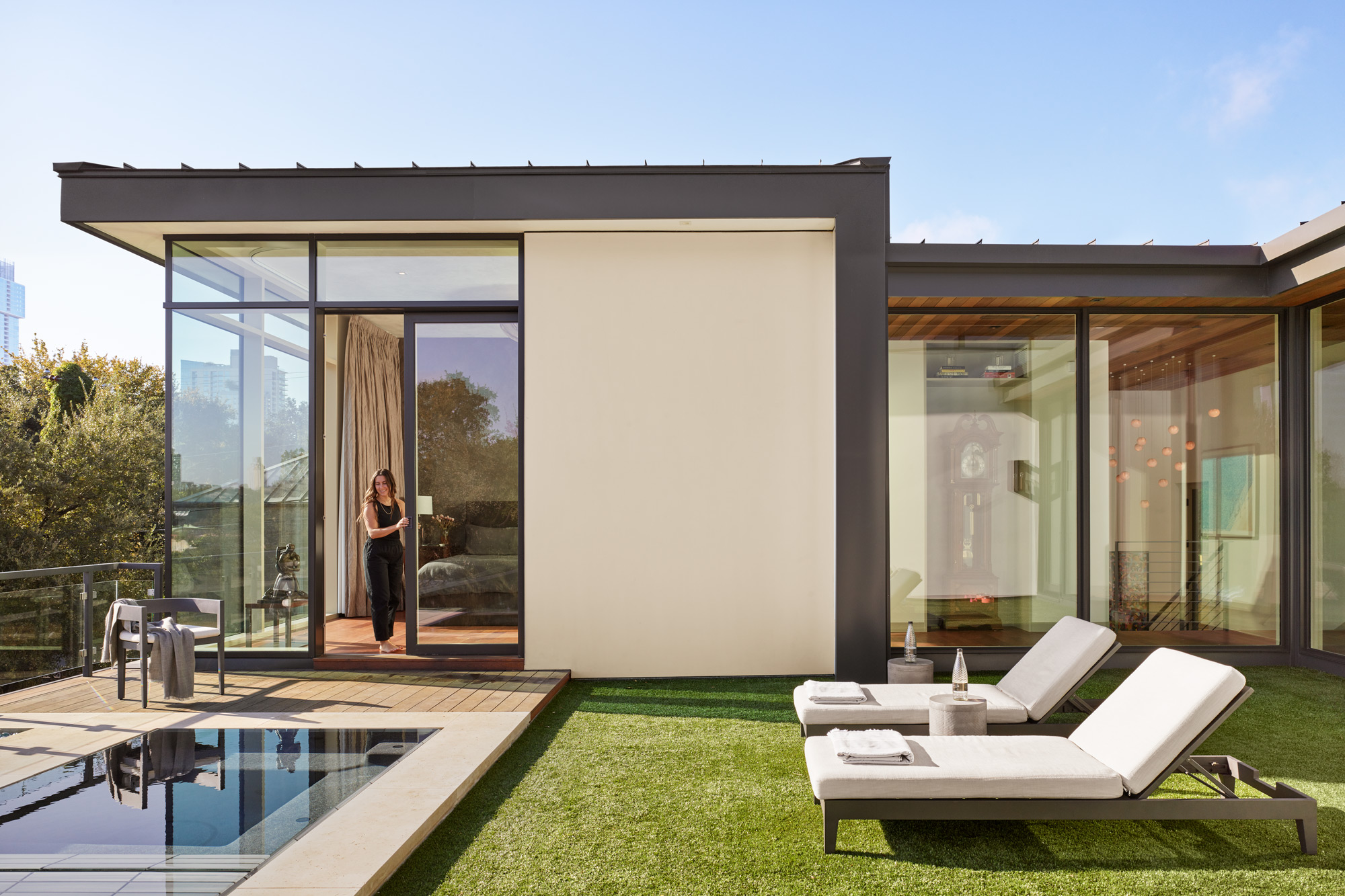 Architectural Windows and Millwork Loewen Windows