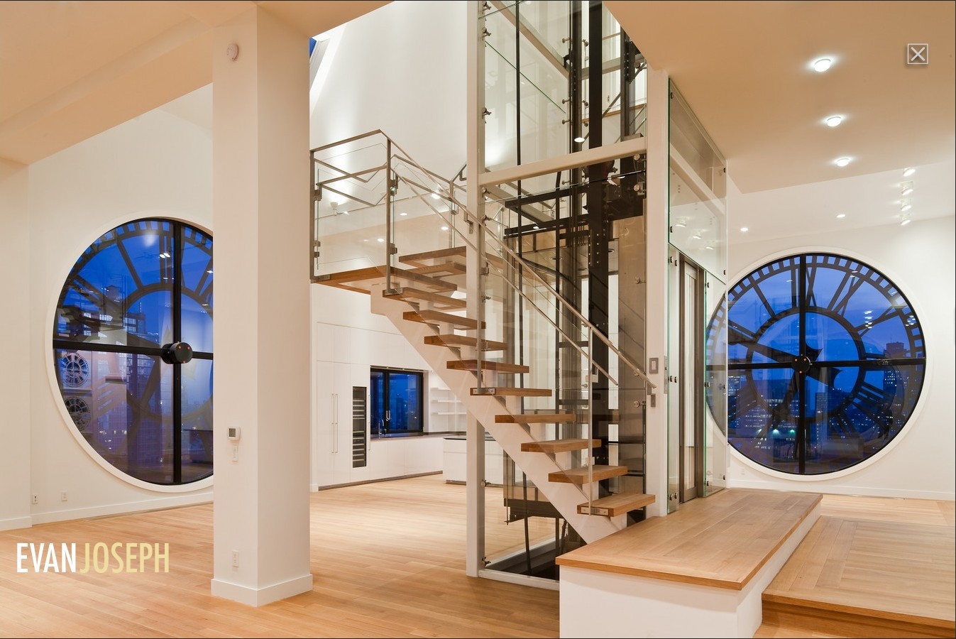 clocktowerdumbo6 / Loftenberg