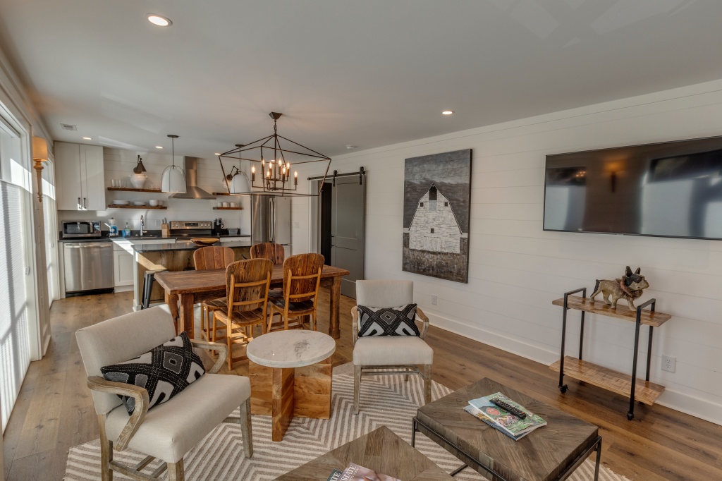 Ravenel Room Lofts on Main Highlands NC