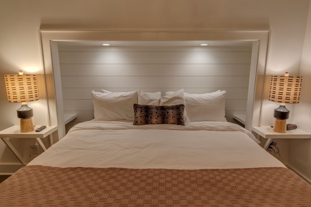 Ravenel Room Lofts on Main Highlands NC