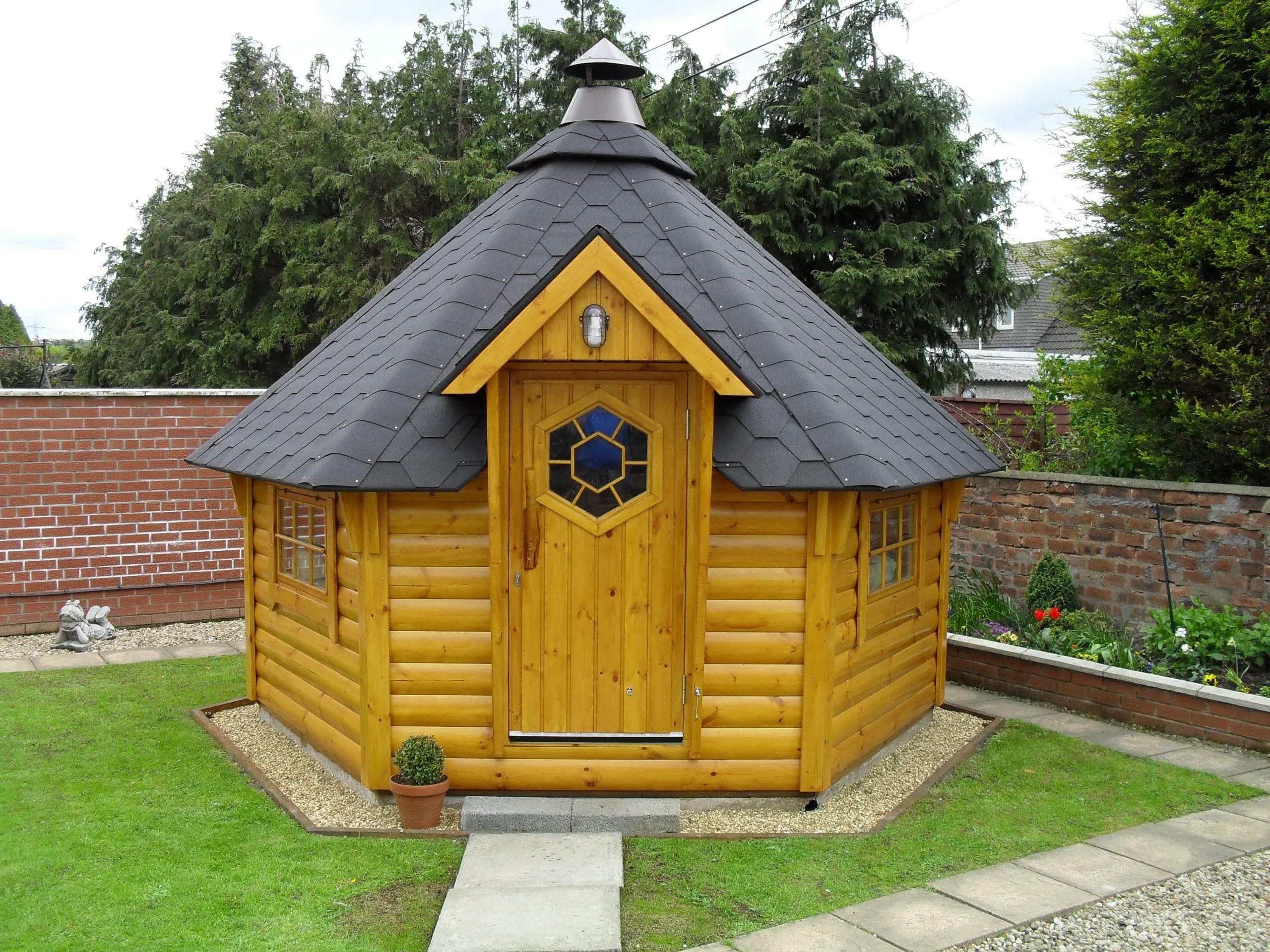9m2 BBQ House KOTA Log Cabins Scotland