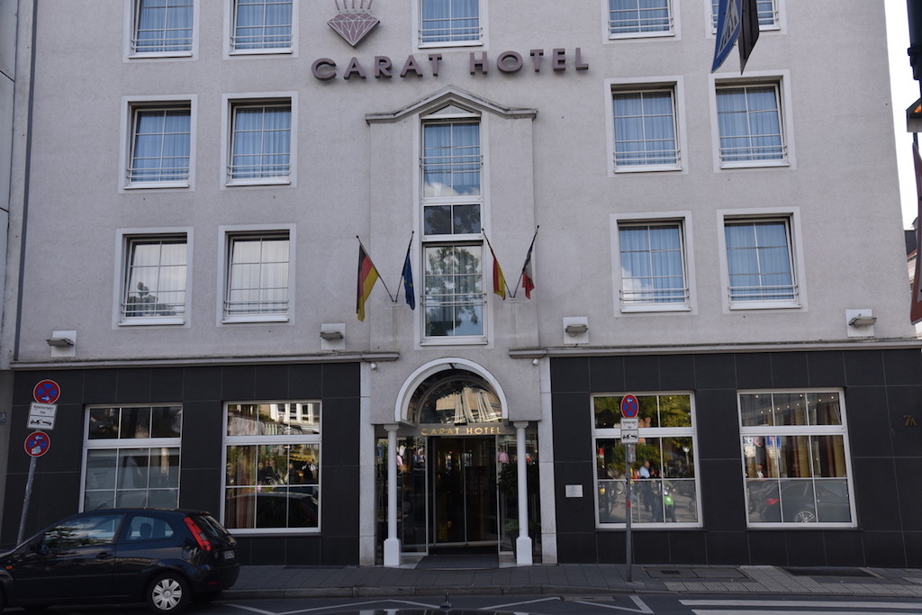 Carat Hotel am Carlsplatz schließt Lokalbüro Düsseldorf
