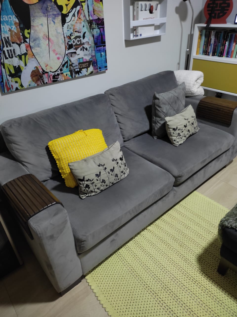 Sofa Breton Cinza LoMo