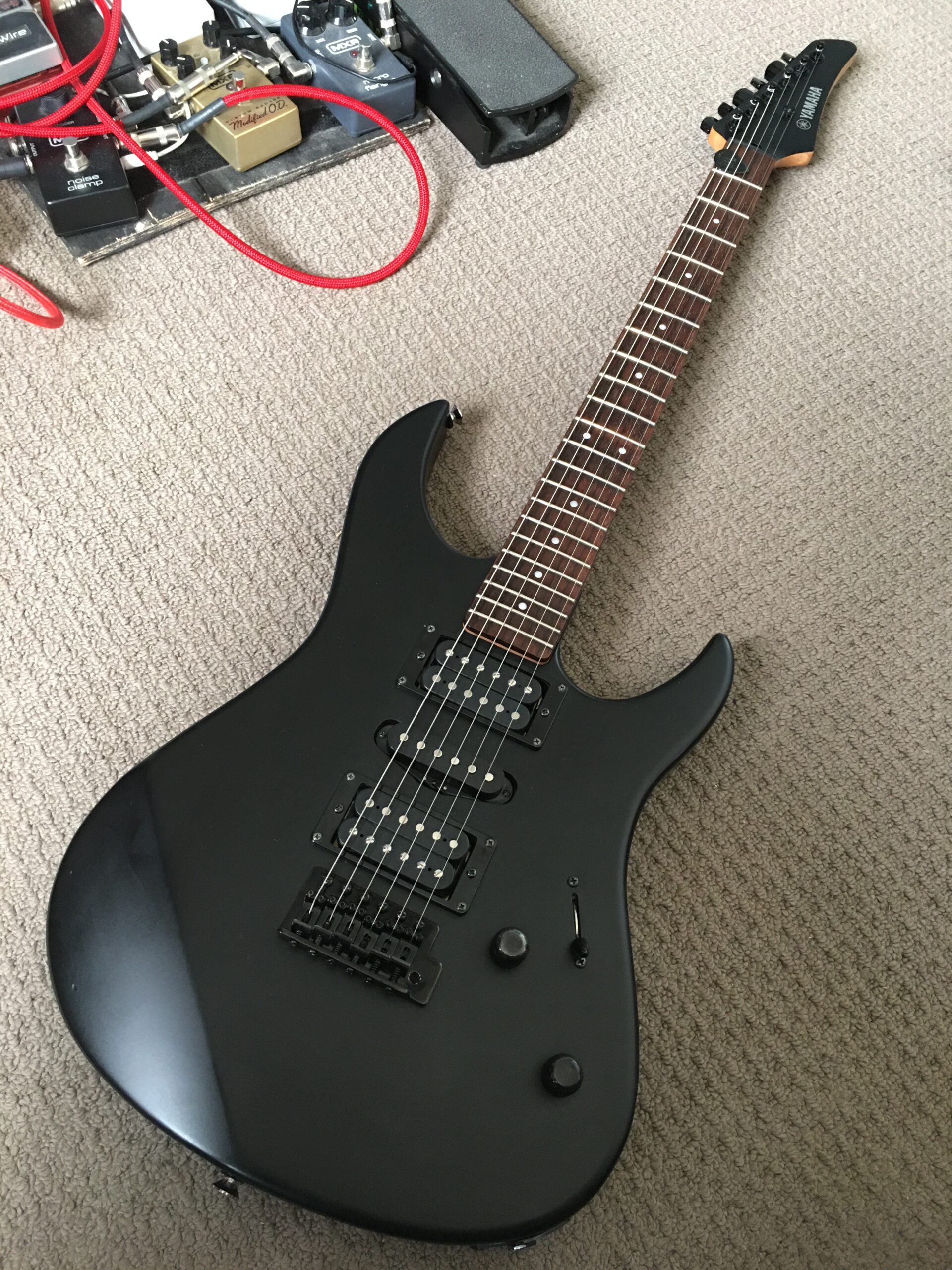 Lone Phantom Guitar gear, review and DIY