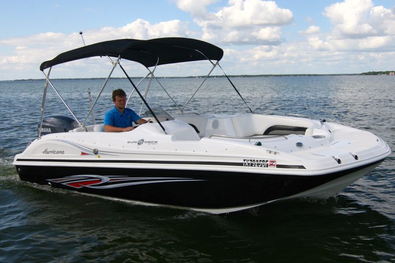20' Hurricane Deck Boat 115hp Lone Star Marina