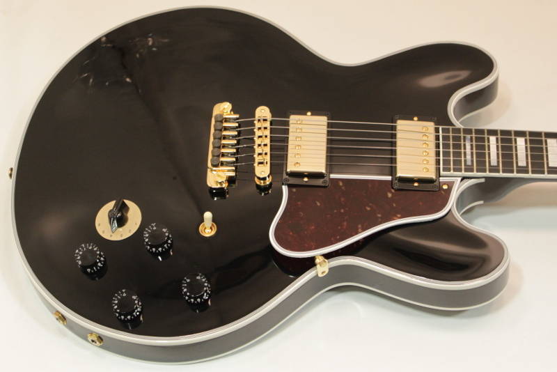Gibson 2014 BB King Lucille Guitar Ebony Long