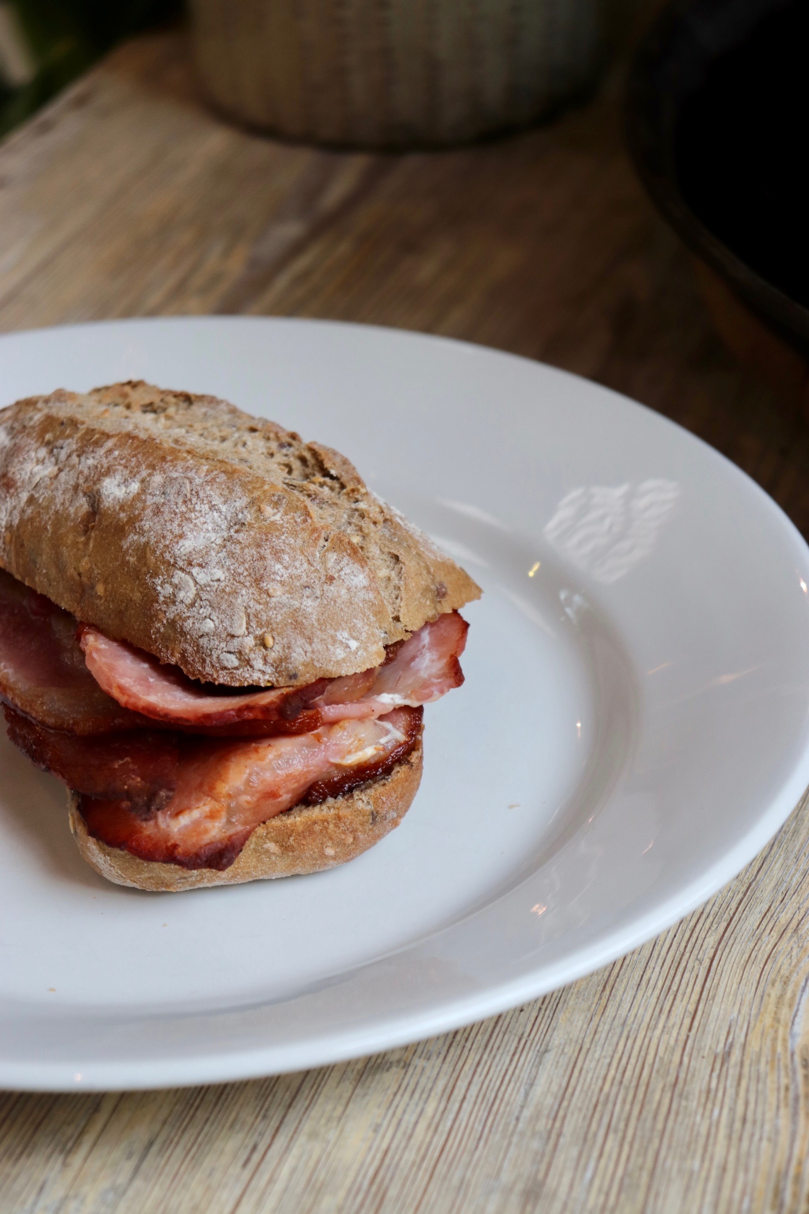 Farm Café in Winchester Breakfast, Brunch, Coffee, and Cake in