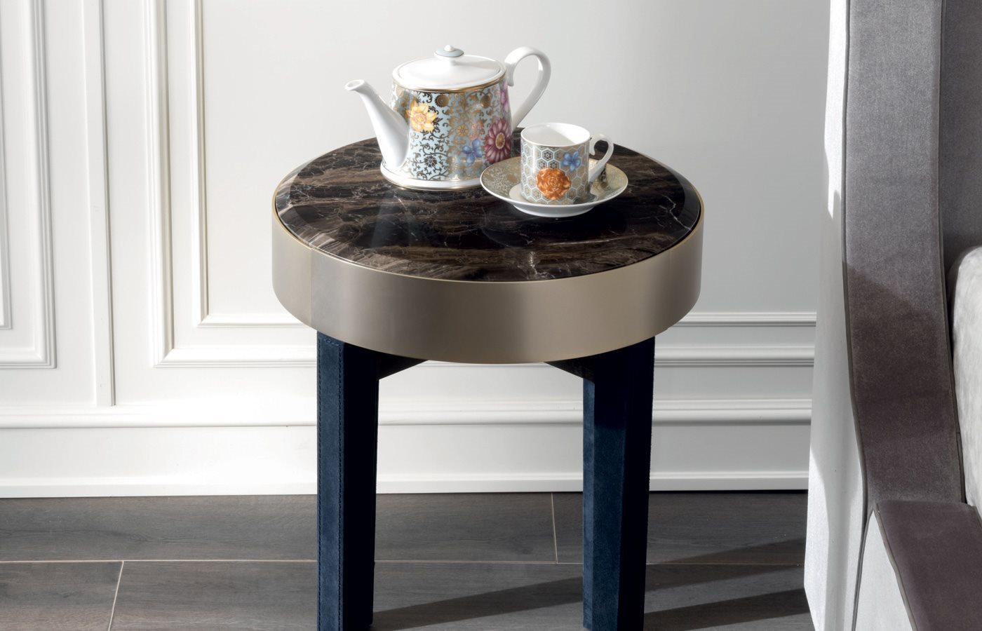 Ring bedside table Longhi.it