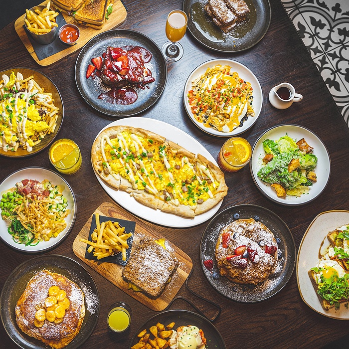 Bottomless Brunch with a DJ at Harleys American Grille Long Island