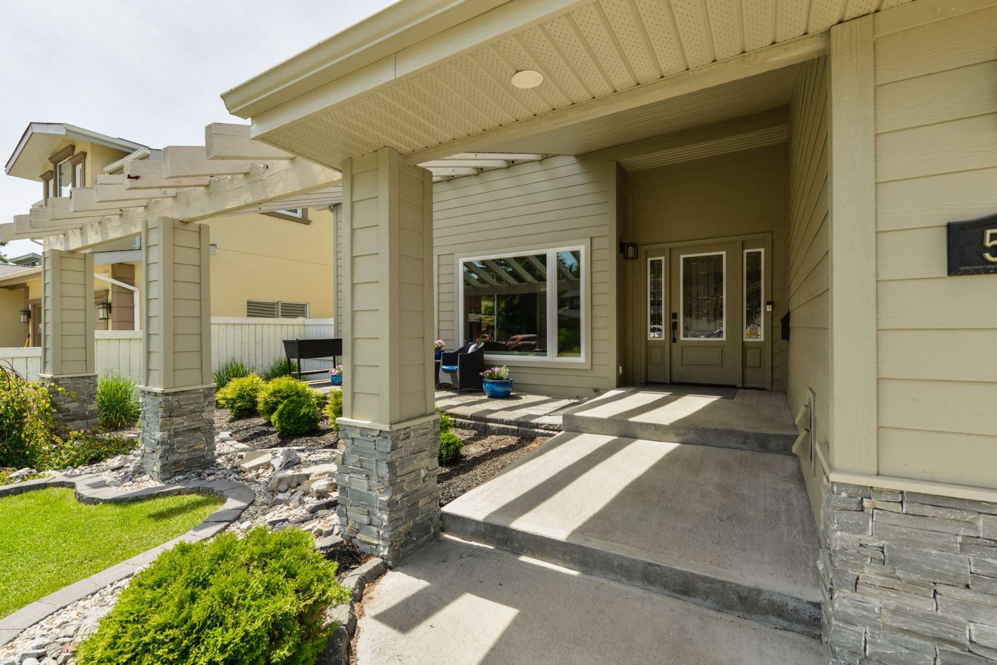 564 Wolf Willow Road Nw, Edmonton, AB