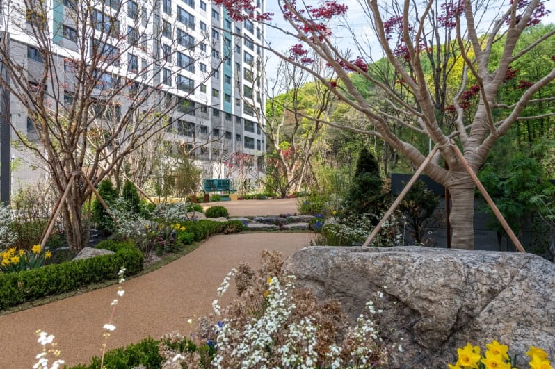 Pangyo Firsthill Prugio Apartment Complex Landscape LOOP Design Awards