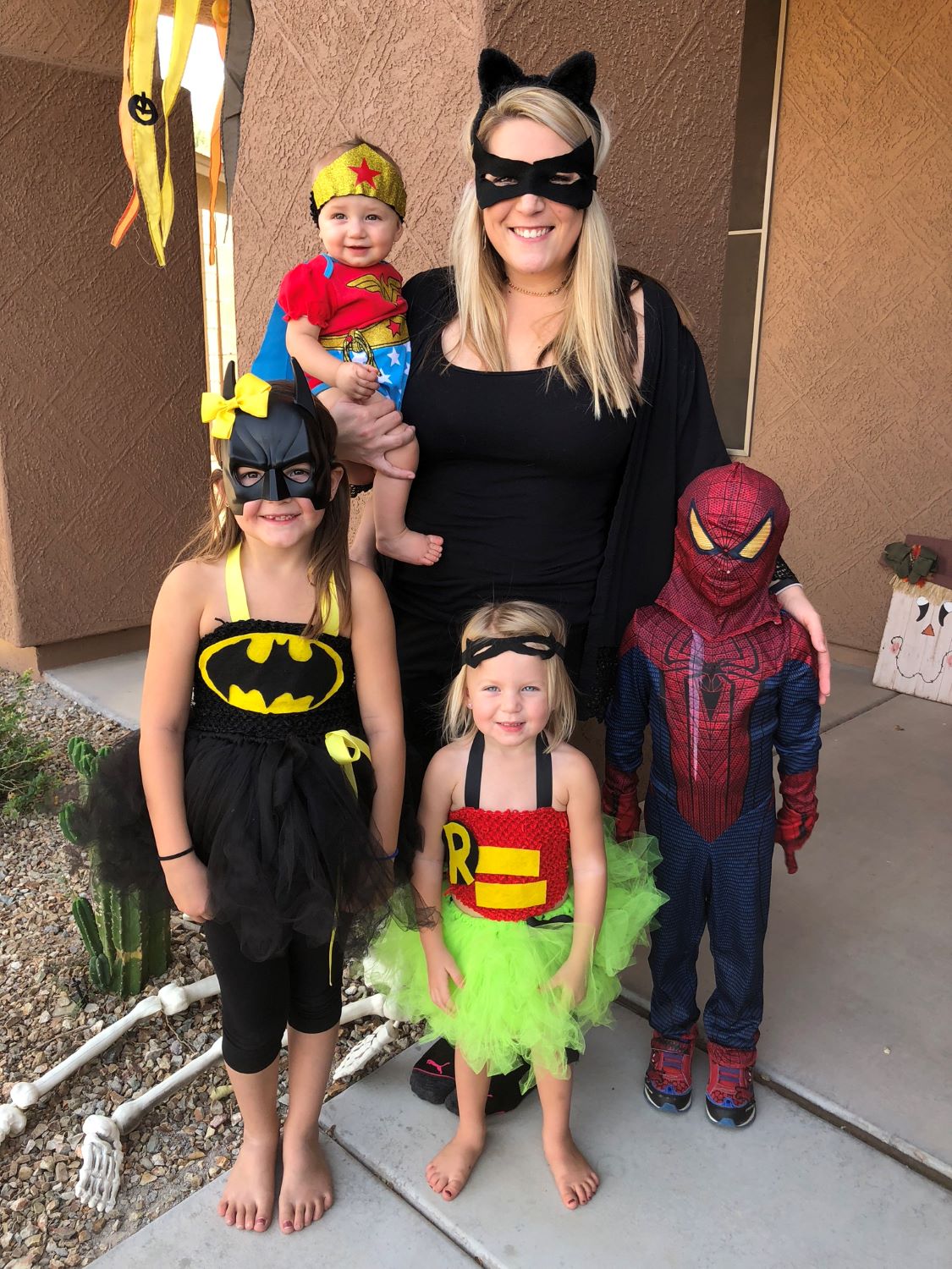 Family Halloween Costumes Round Up! • LORI•O•PHOTO