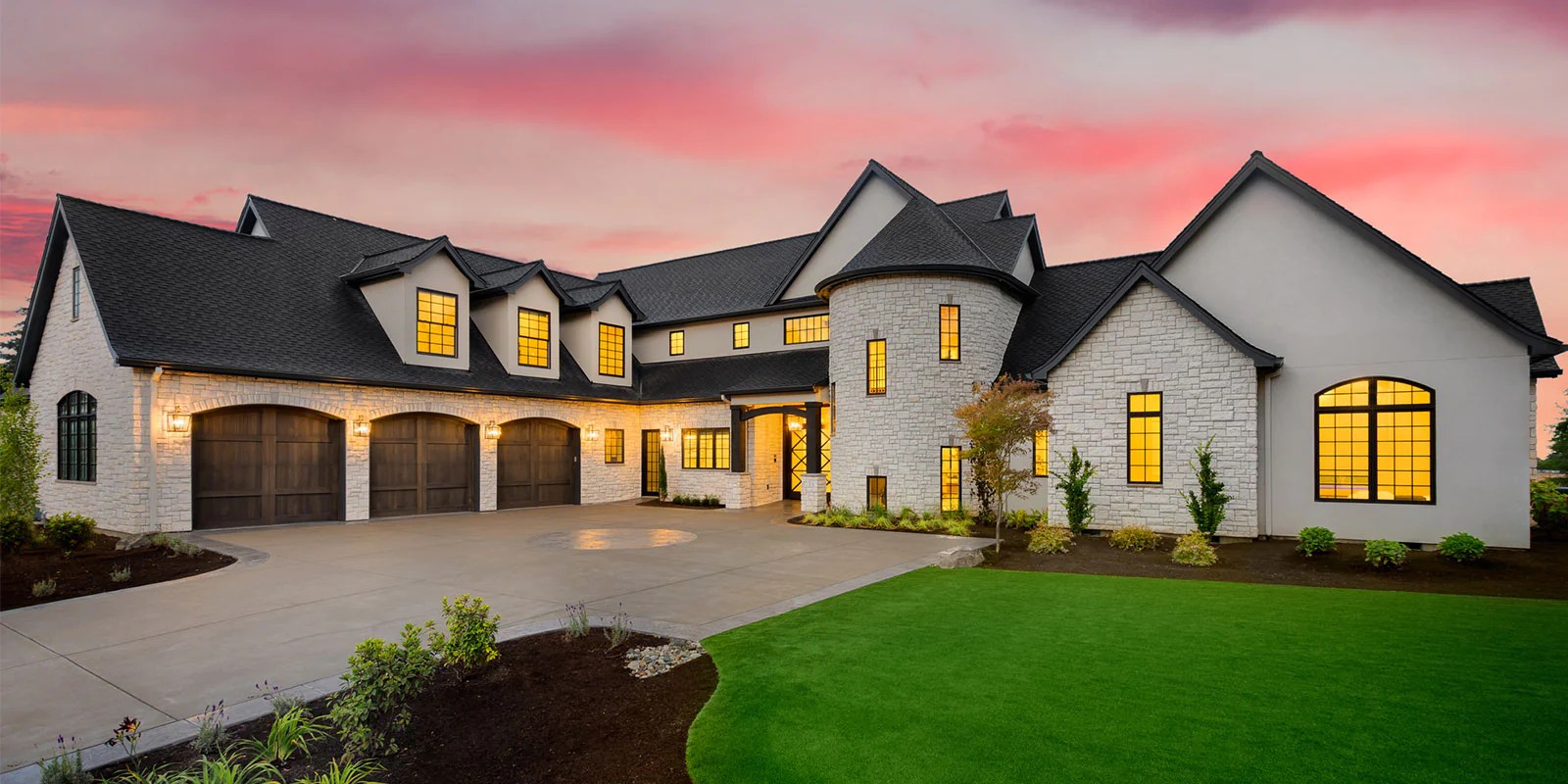 Lorrie, founding partner of Lorrie Davidson Real Estate, based in El