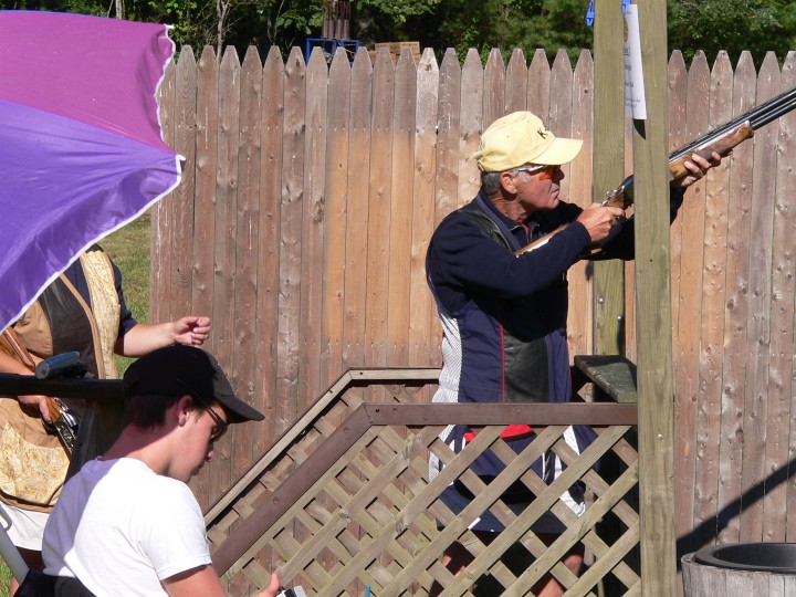 Lost Target 2007 Photos/Jul Aug/Addieville East Farm/Saturday 2/P1020840