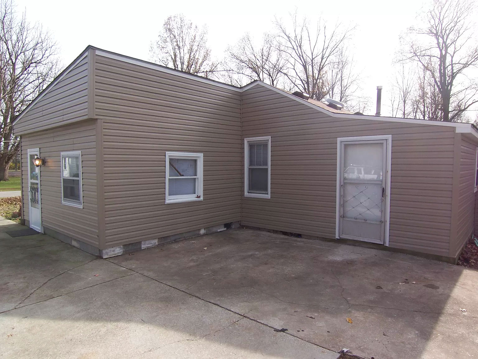 For Rent 6810 Twin Dr Louisville KY 40258 Loufy