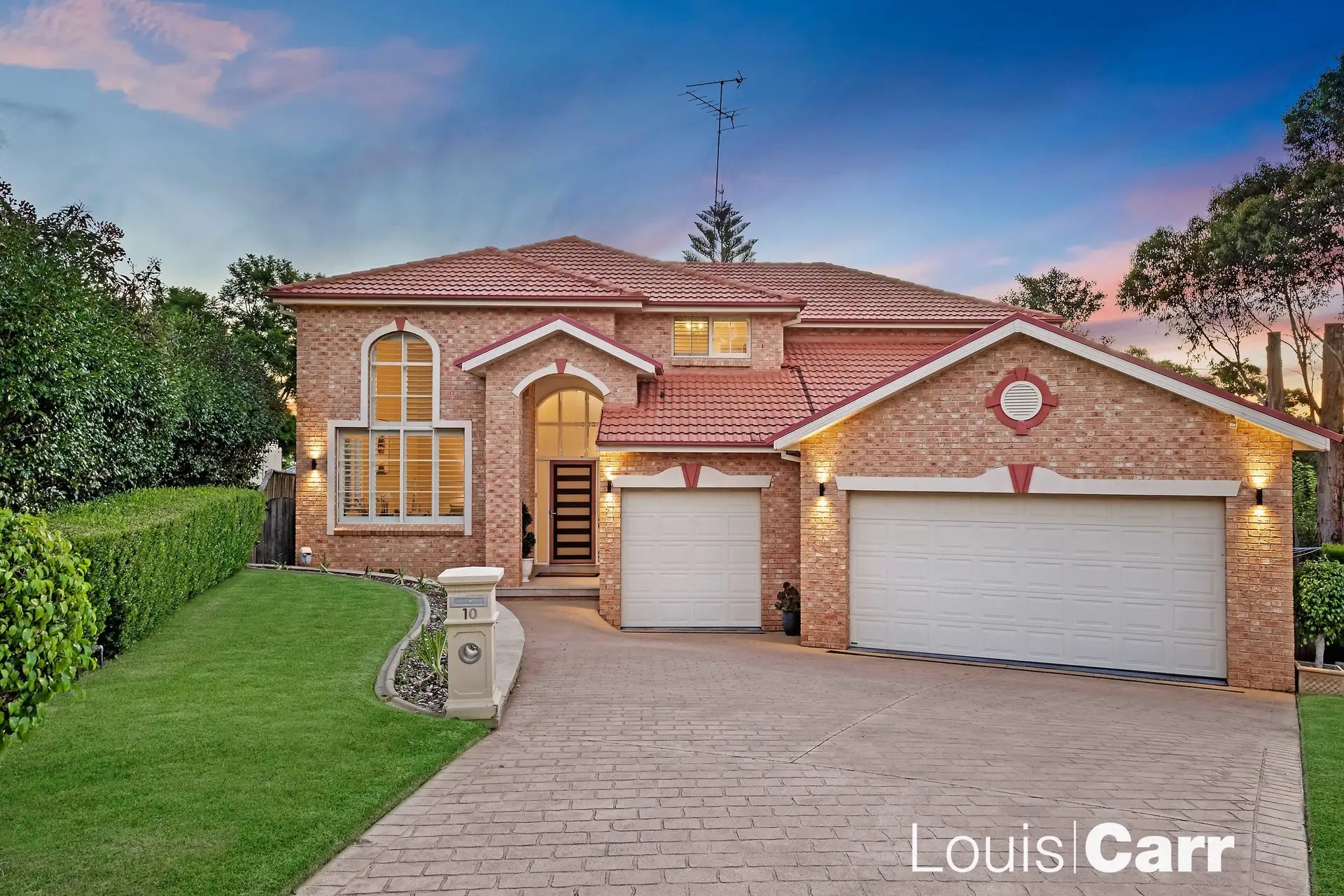 10 Crinan Court, Castle Hill NSW 2154 Sold by Louis Carr Castle Hill