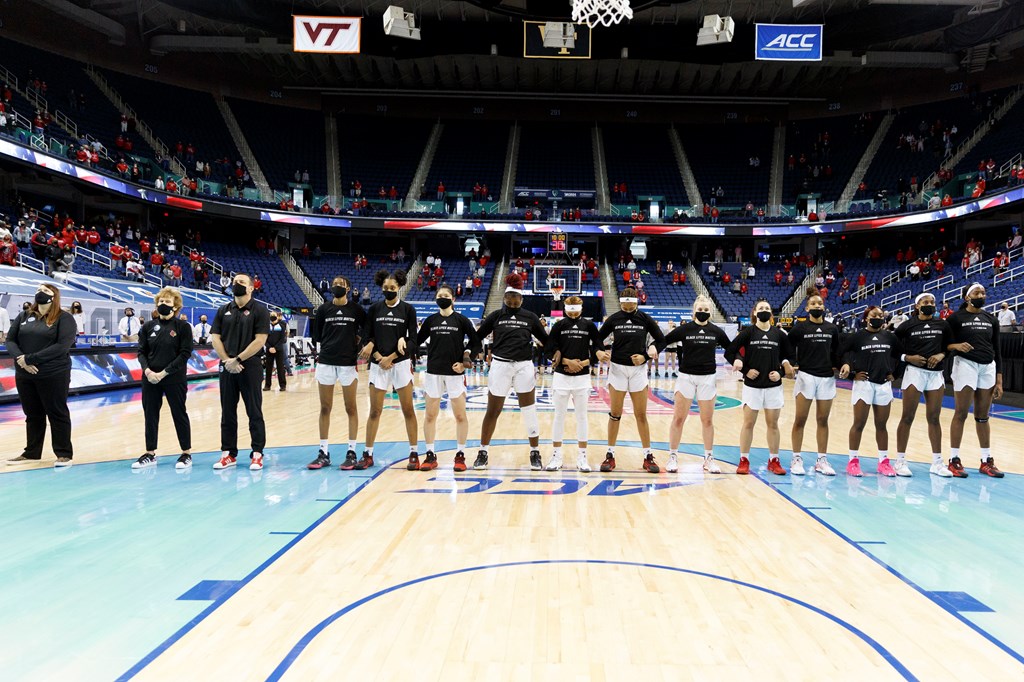 U of L women's basketball will not advance to the Final Four • The