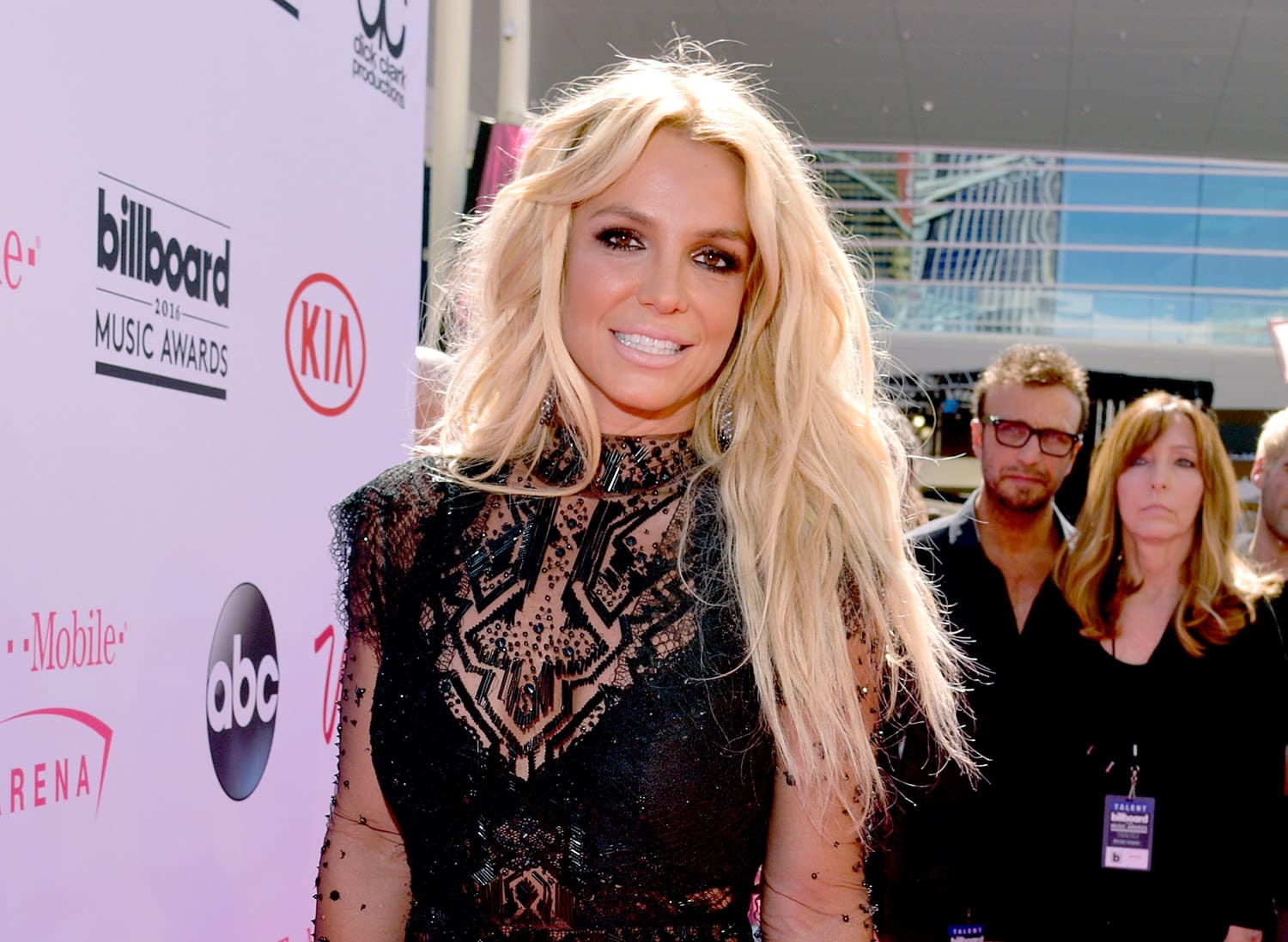 Britney Spears Says She's Focused on 'Healing' After Dad Jamie Is