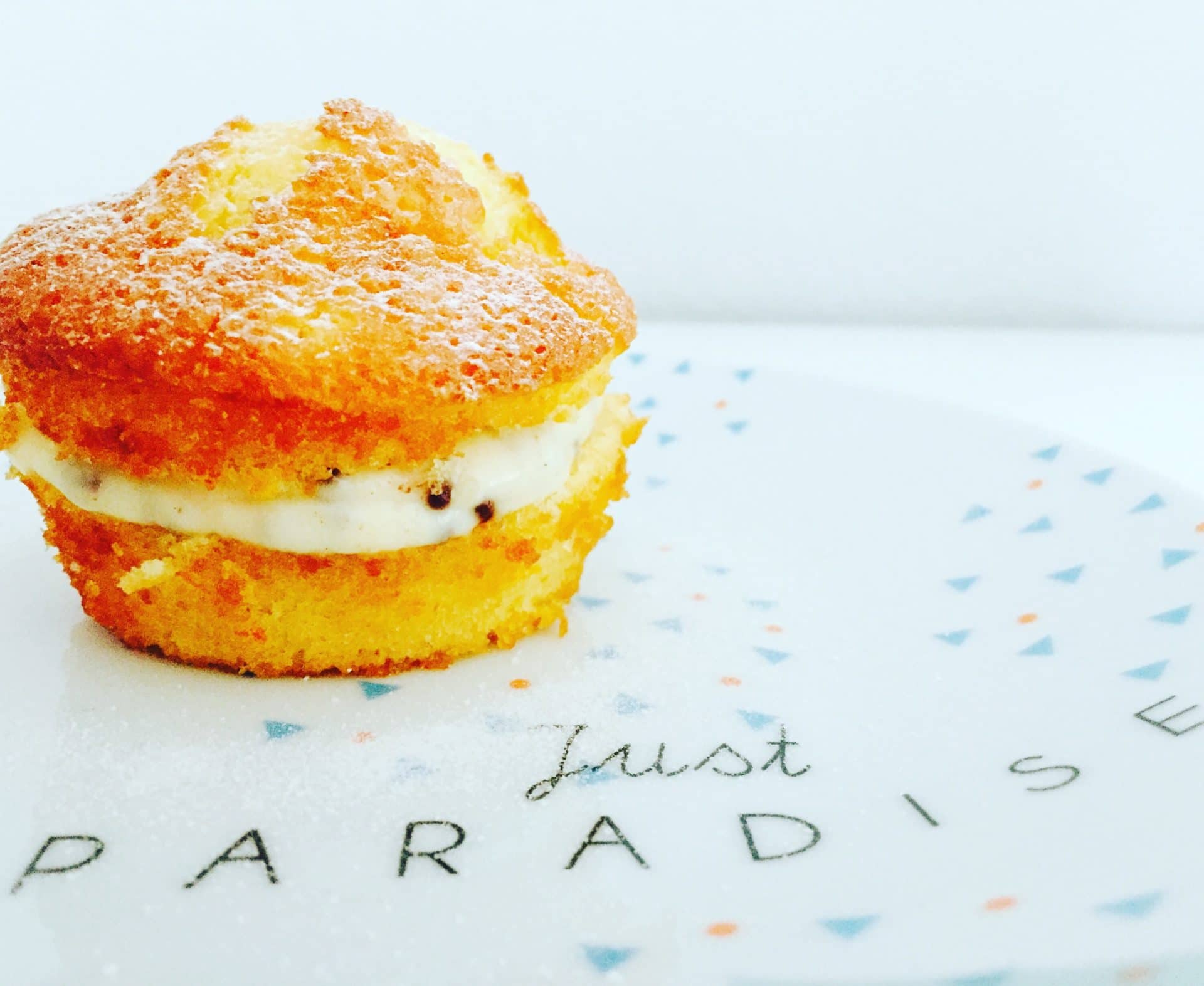 Mandarinen Fantakuchen Muffins mit einer VanilleSchmandSchokofüllung