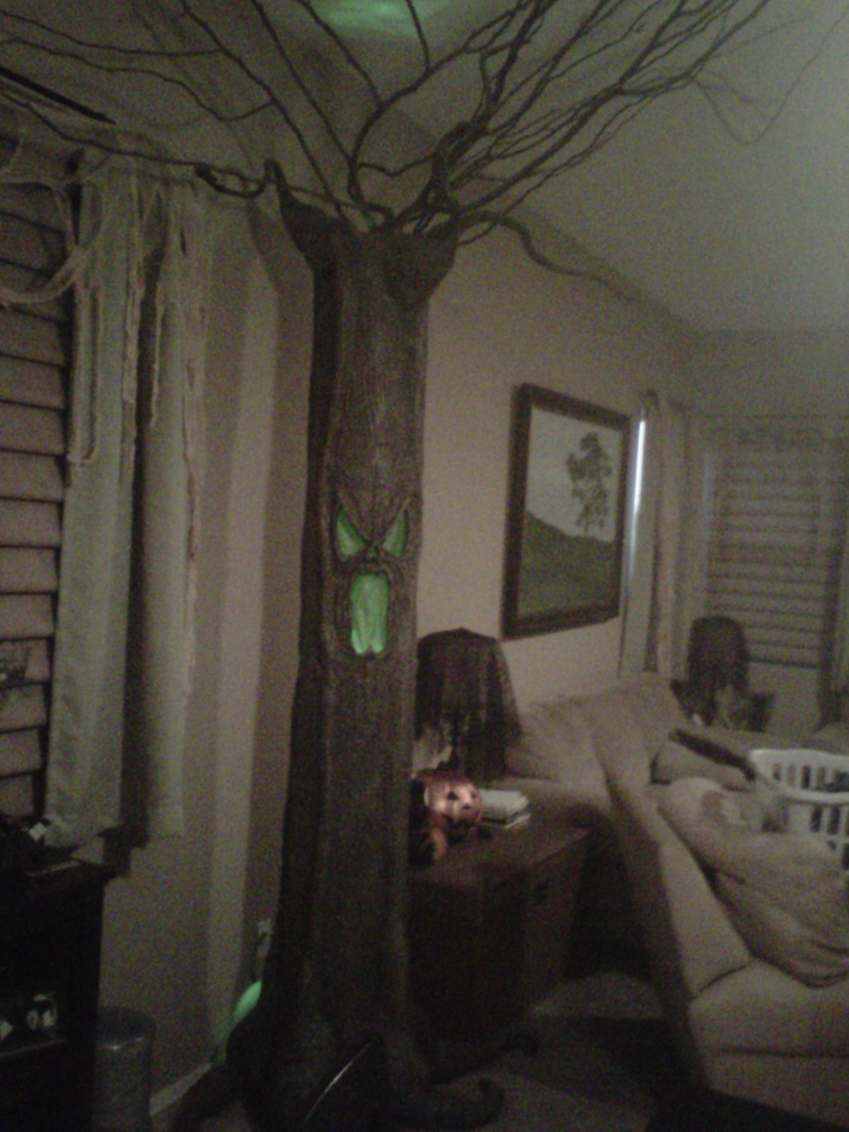 Haunted Tree Pictures, Photos, and Images for Facebook, Tumblr