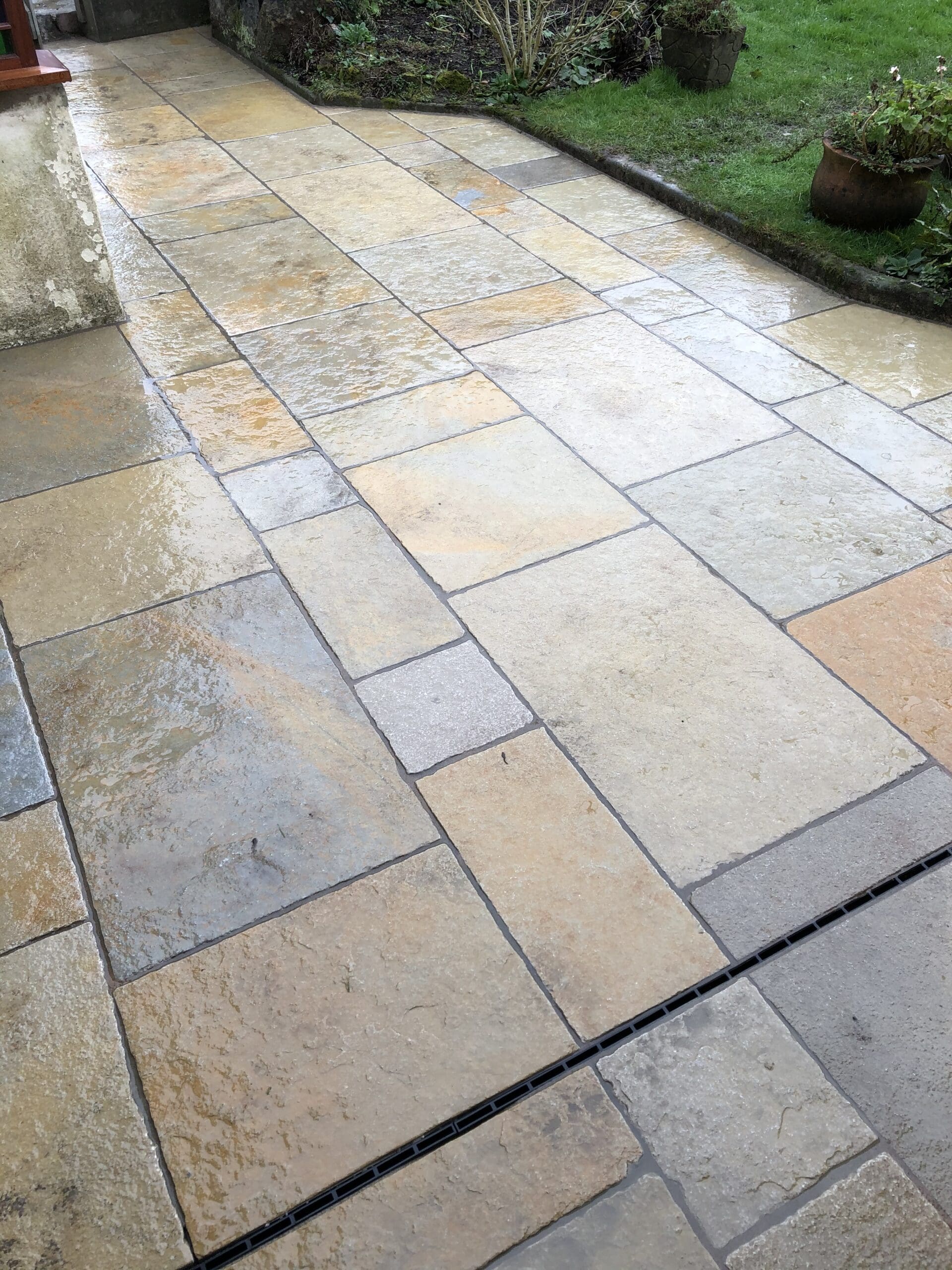 Antique Yellow Limestone Patio Pack Lowarth Paving
