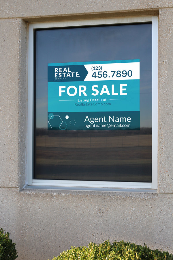 Independent 18"x24" Window Cling 12350 Lowen Sign Company