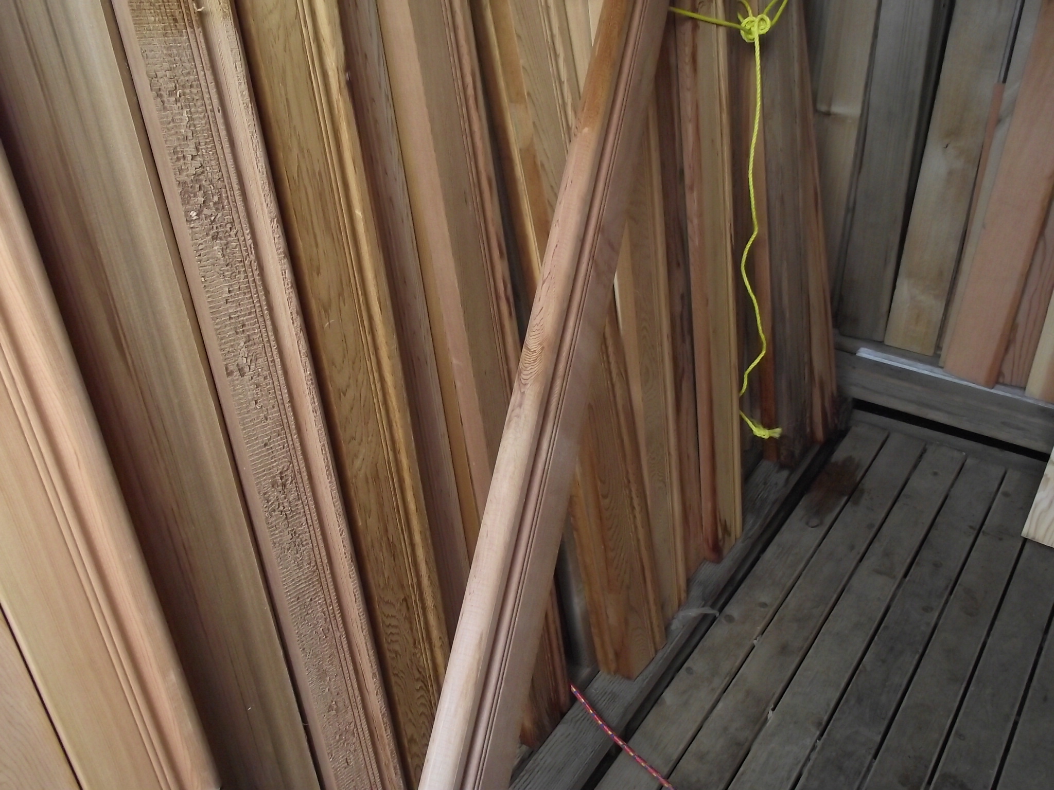 2×6 Cedar Keyhole Utility Handrail « Mill Outlet Lumber