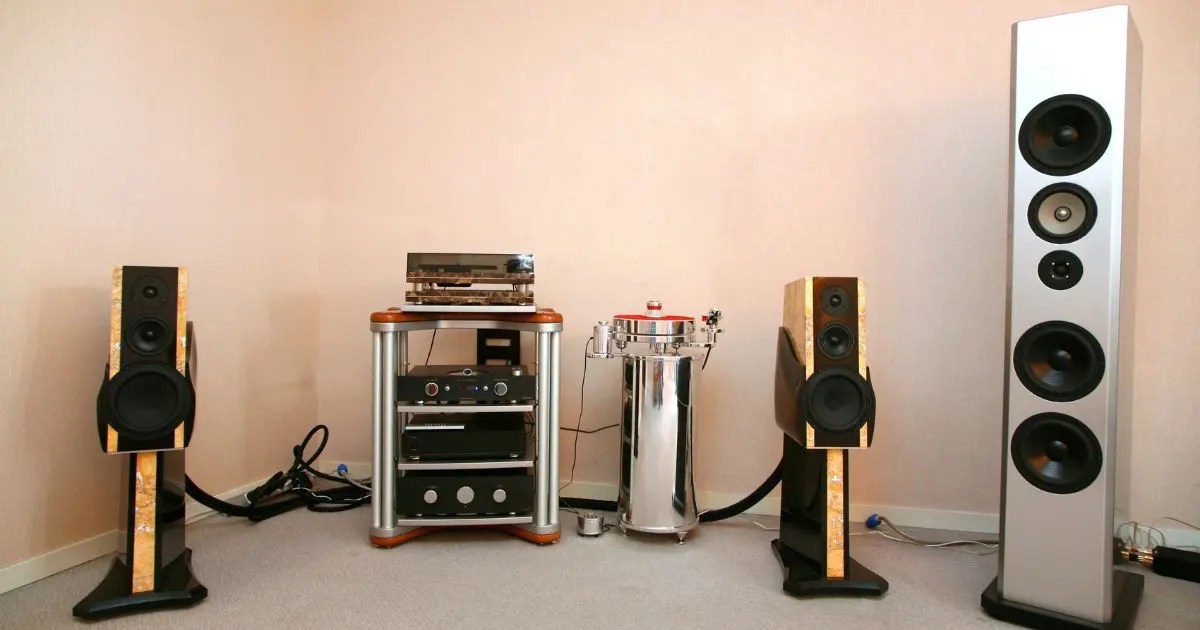 How Does Box Size Affect Subwoofer Sound? (REVEALED!) » LoyalAudio