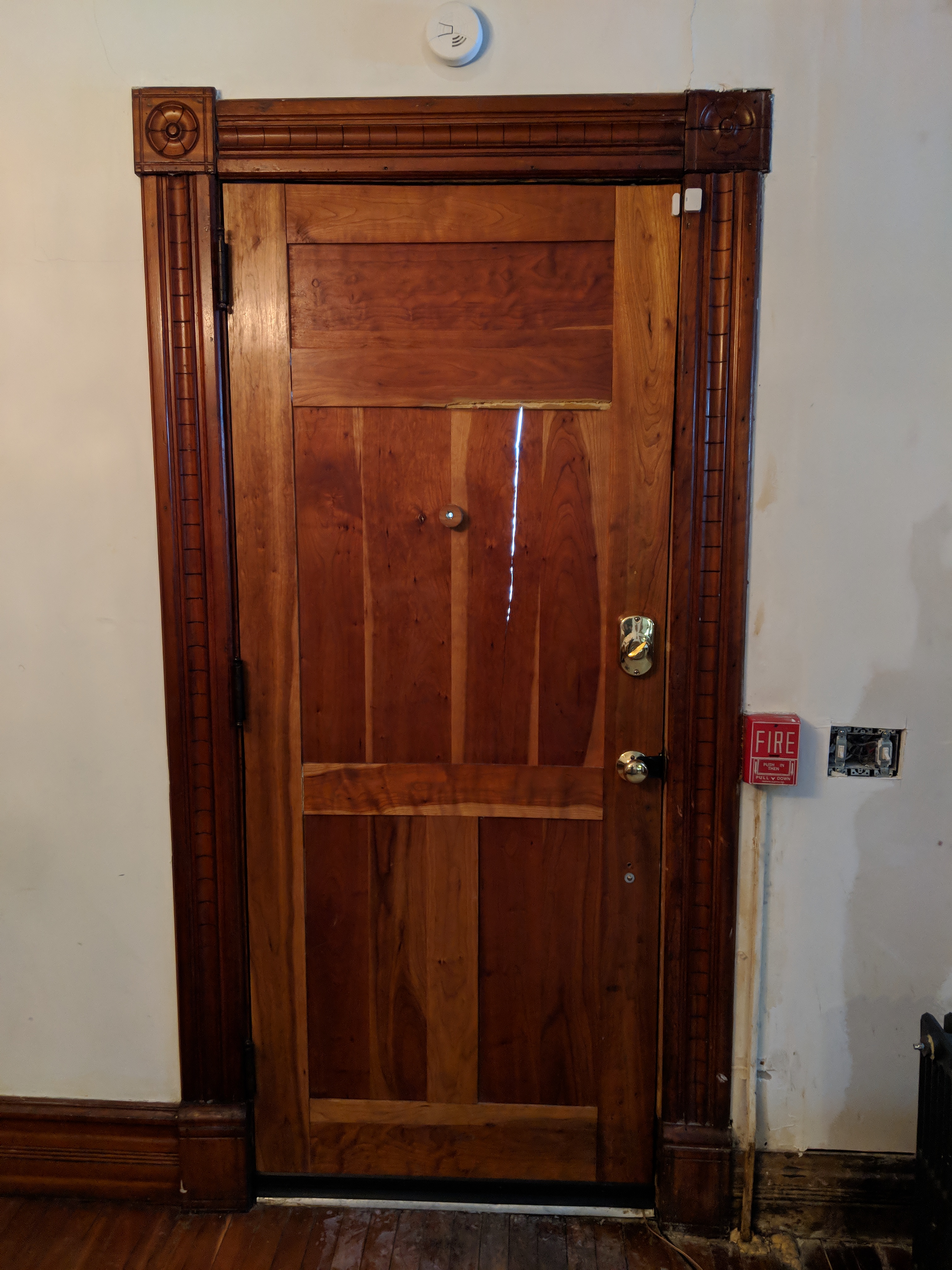 Front Door/Casing Replacement ΛΦΕ Alumni Association