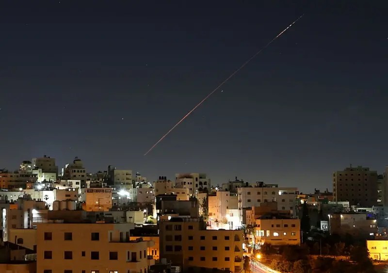 Irán ataca bases de EE.UU. en Medio Oriente tras nuevos bombardeos de Washington