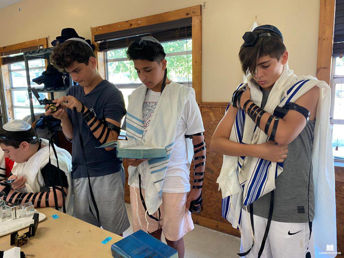 Camp Gan Israel, Sleepaway Edition Chabad Lubavitch World Headquarters