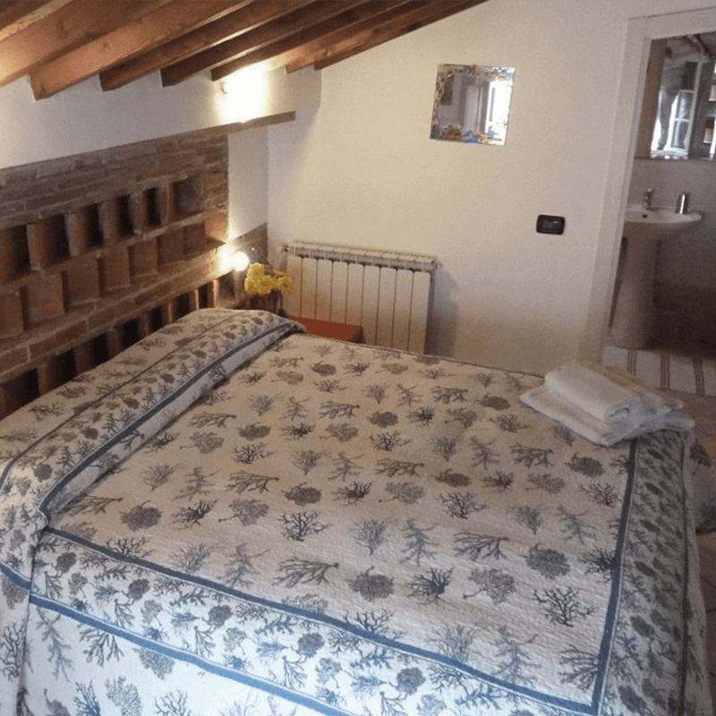 3 Raum Wohnung Mit Balkon Auf Verschiedenen Etagen In Gebelzig