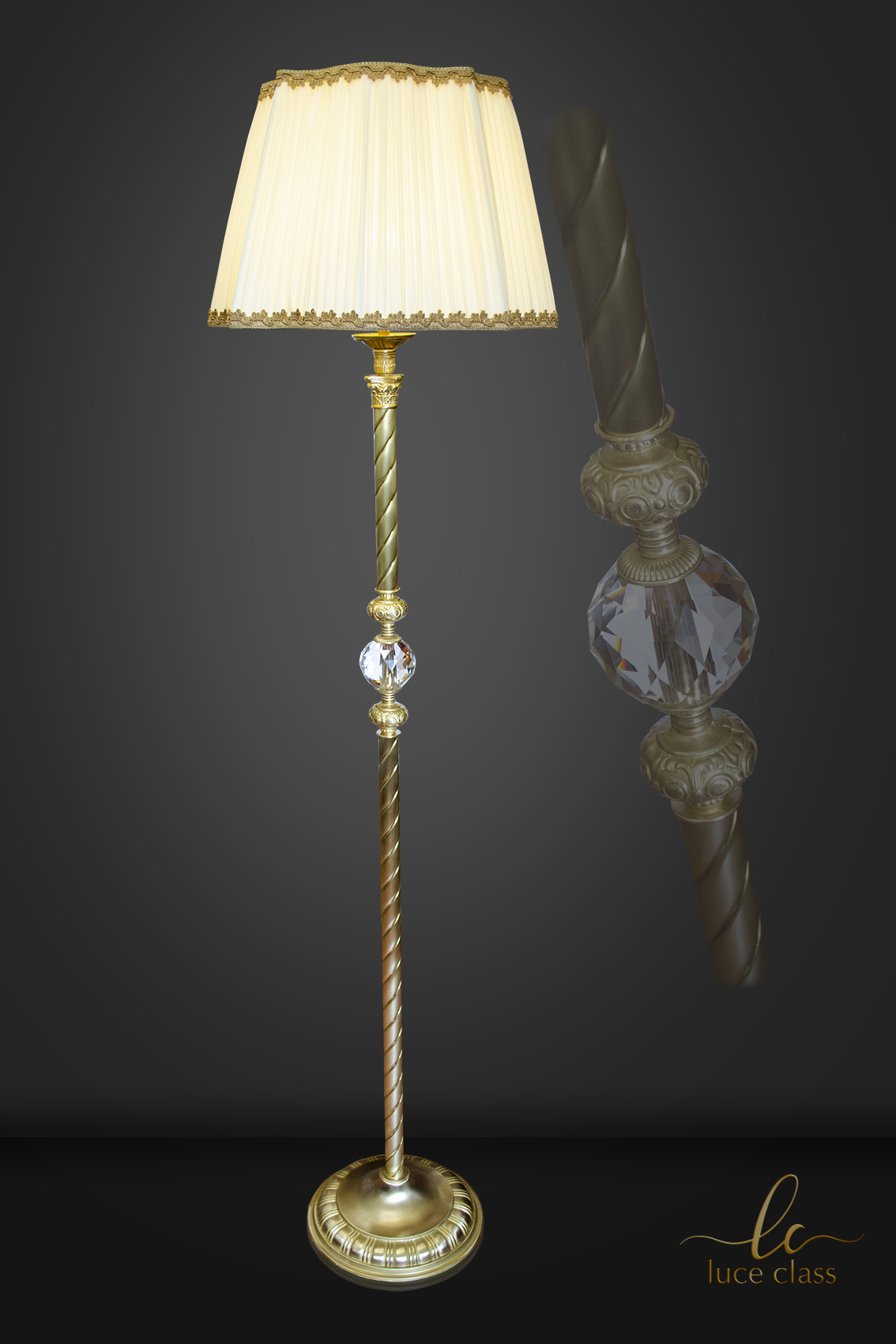 Piantana lampada da terra classica, elegante lume per il tuo salotto