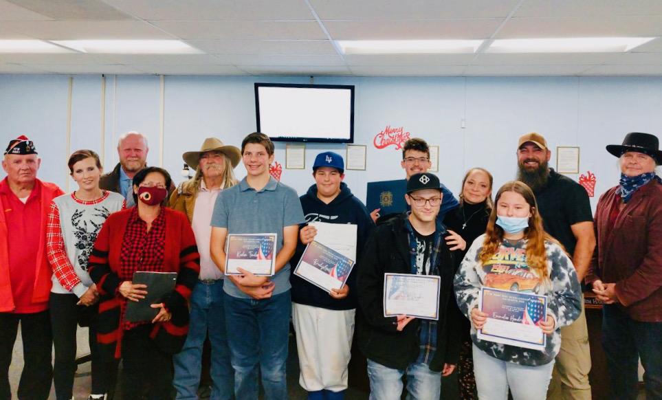 VFW Post 5551 Presents Awards To LVMHS Students Lucerne Valley