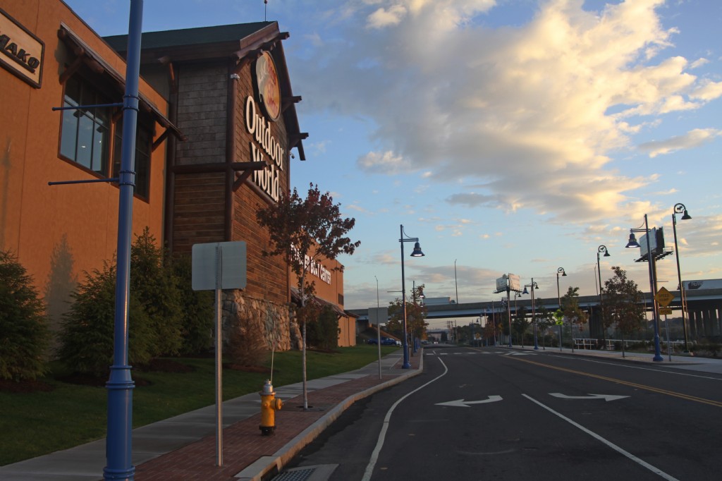 Bass Pro Shops at Steelpointe Harbor, Bridgeport, CT