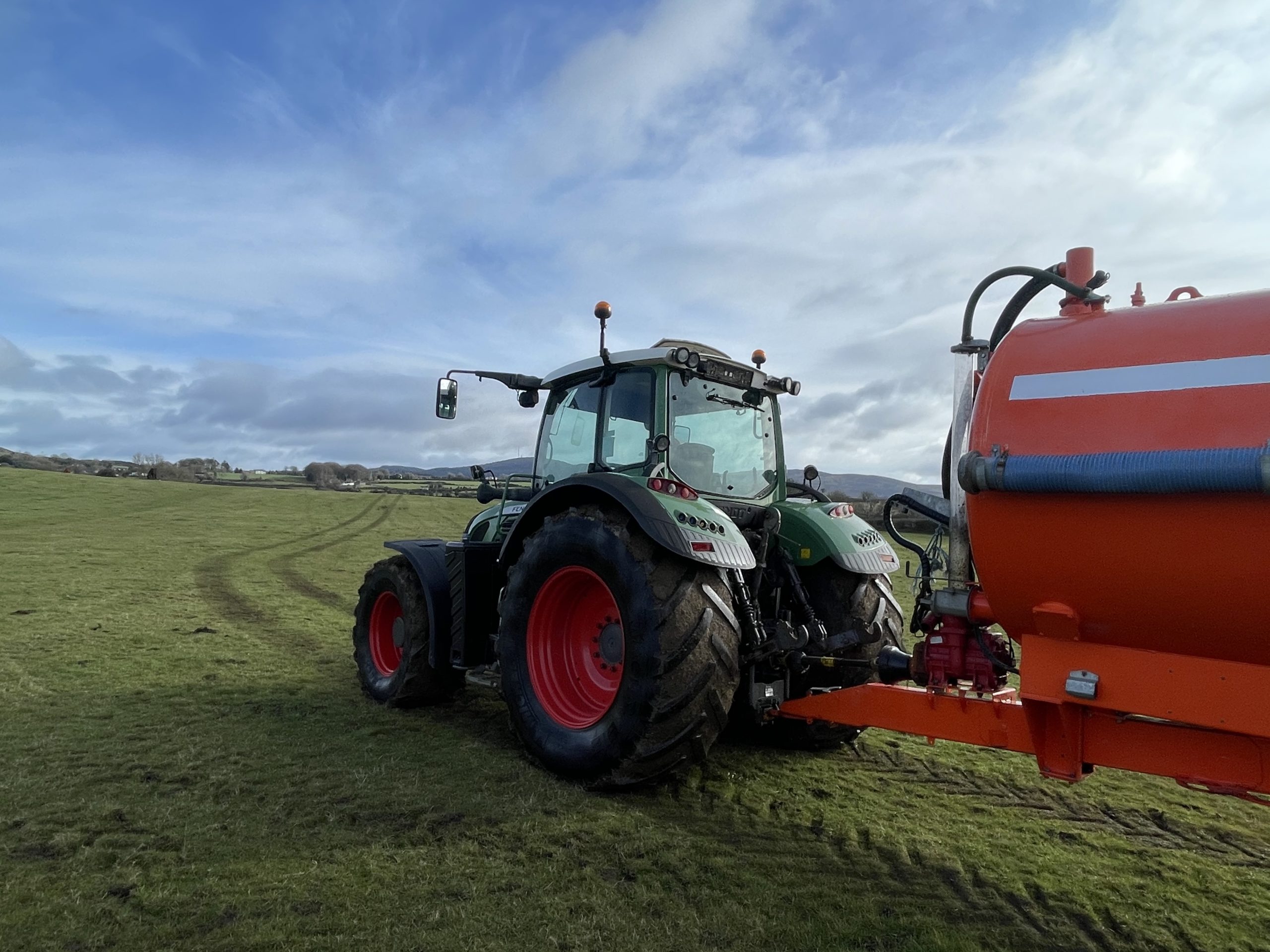 Fendt 724 vario Profi, ABBEY Tanker and New rock Mixer Lucky Day