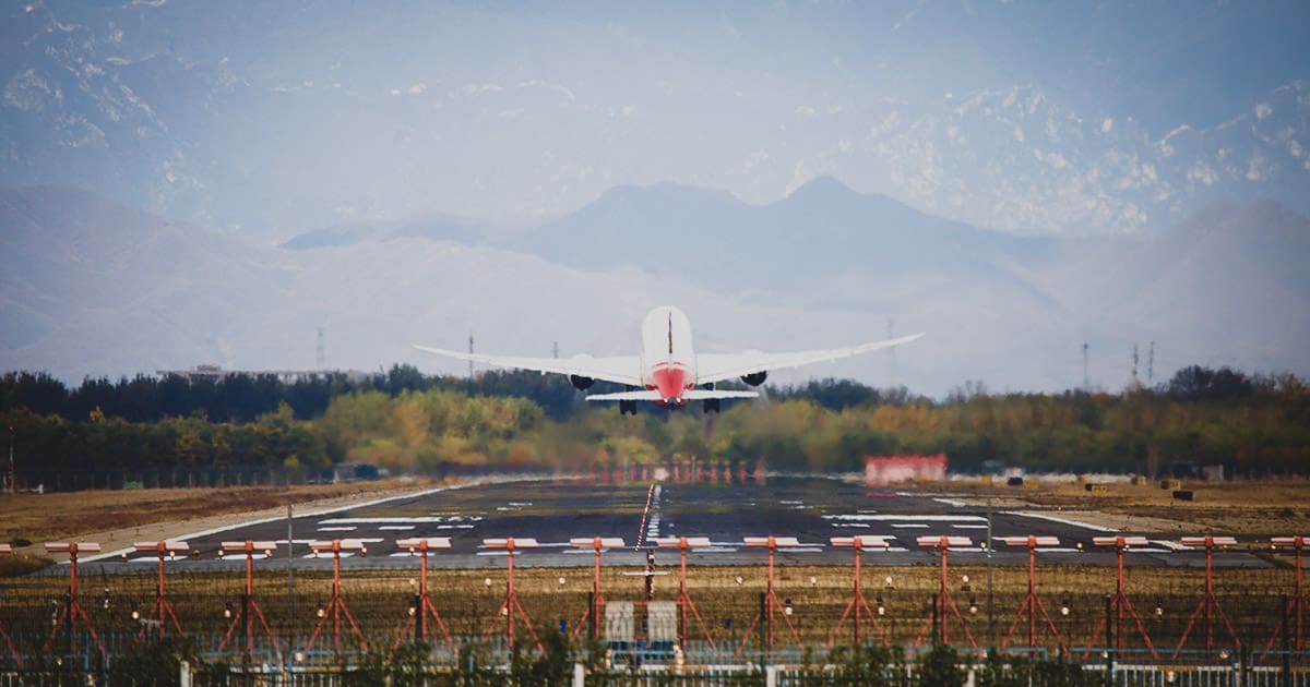 How To Find Cheap Domestic Flights in the USA LugLess