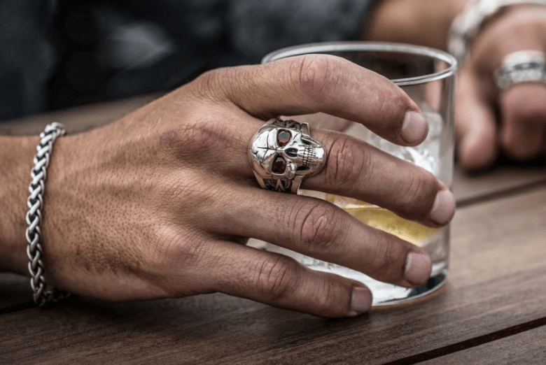 Top 79+ gold skull ring meaning super hot vova.edu.vn