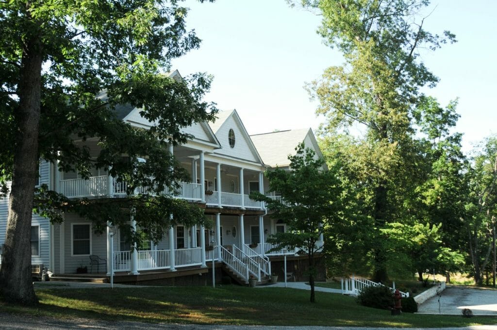The Bistro At Acorn Hill LYH Lynchburg Tourism