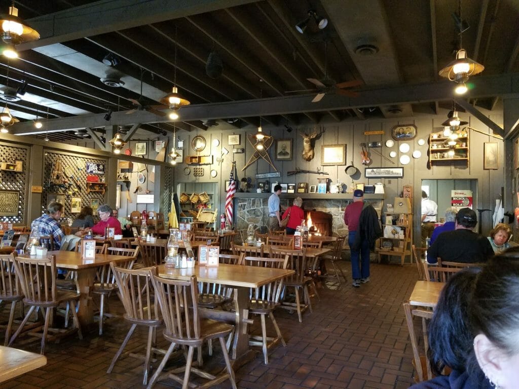 Cracker Barrel Old Country Store LYH Lynchburg Tourism