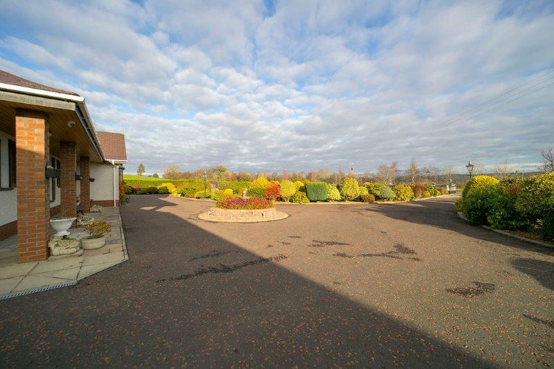 47 Lisnevenagh Road, Ballymena L&B