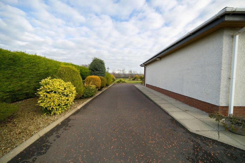 47 Lisnevenagh Road, Ballymena L&B