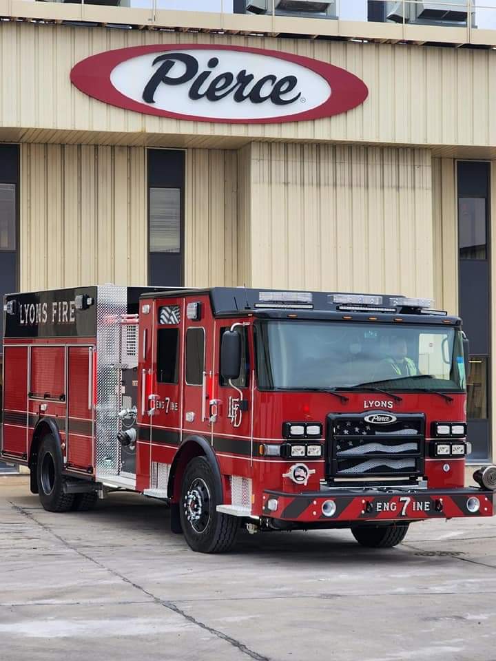 Engine 7 Lyons Fire Department