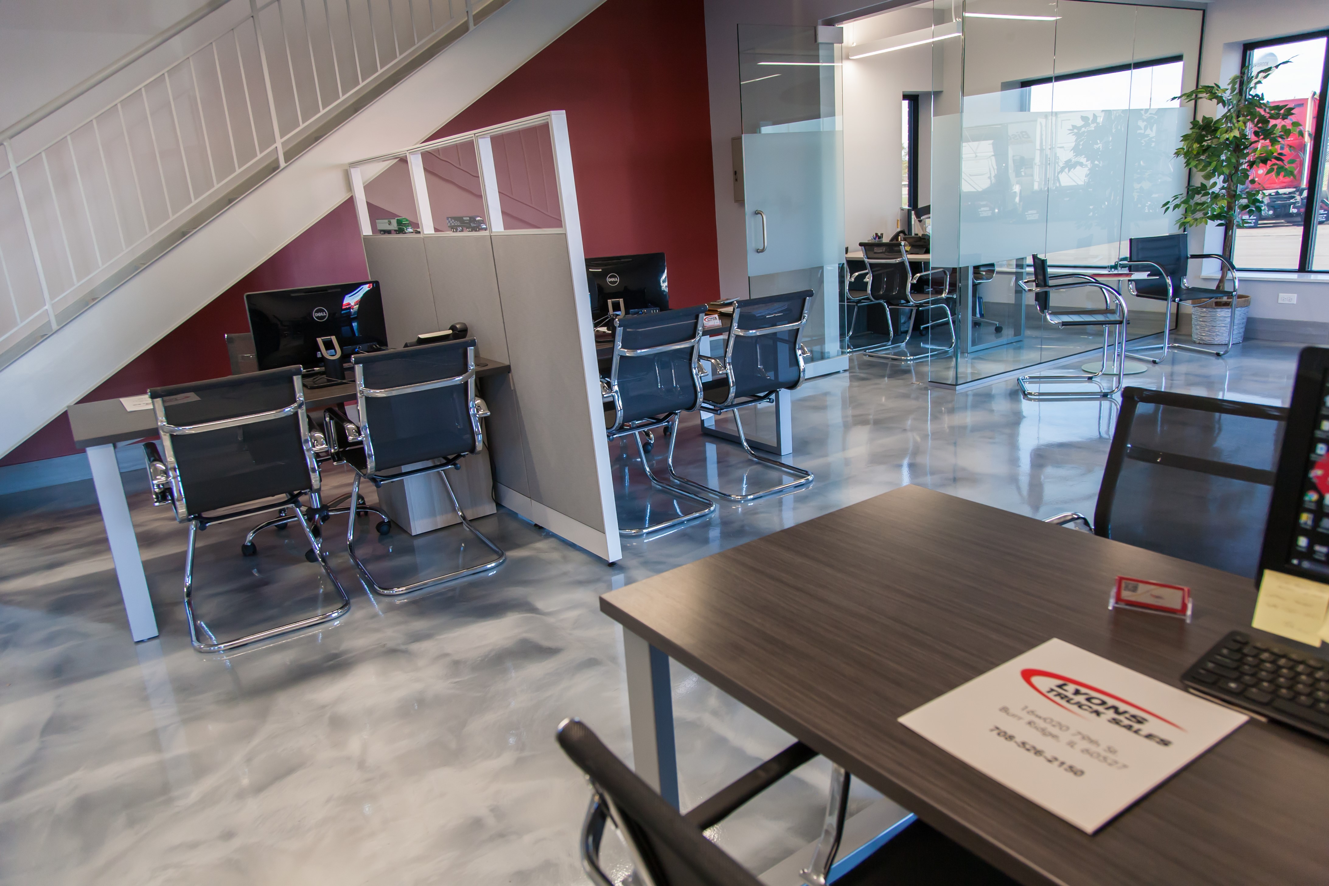 About Lyons Truck Sales Burr Ridge, IL Buying Experience