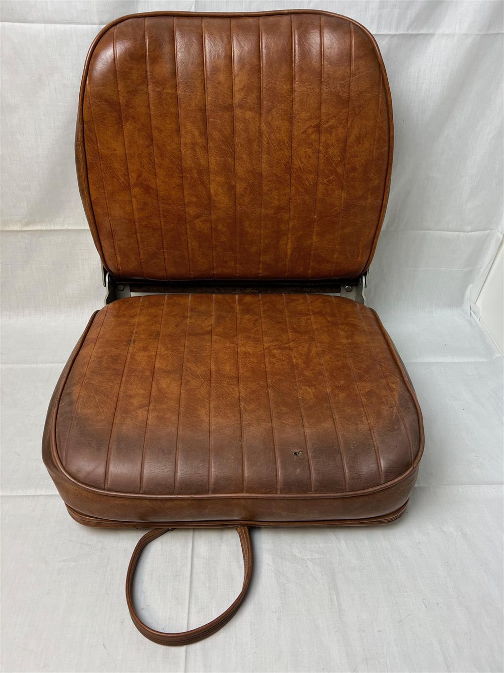 Bass Pro Shops Swivel Boat Seat