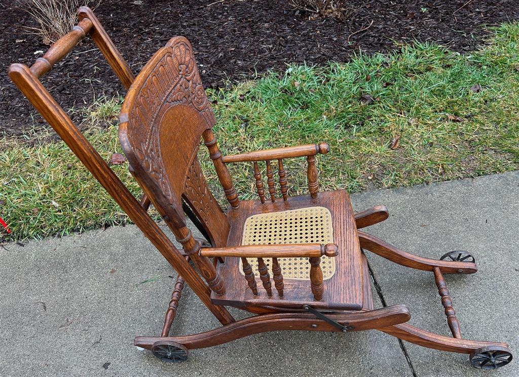Antique Oak Press Back Convertible High Chair • (No