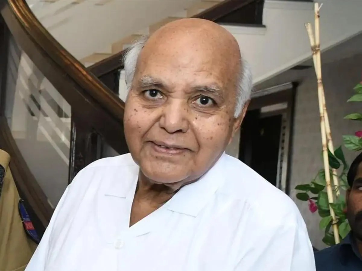 YSRCP Clueless About How To Counter Ramoji Rao?